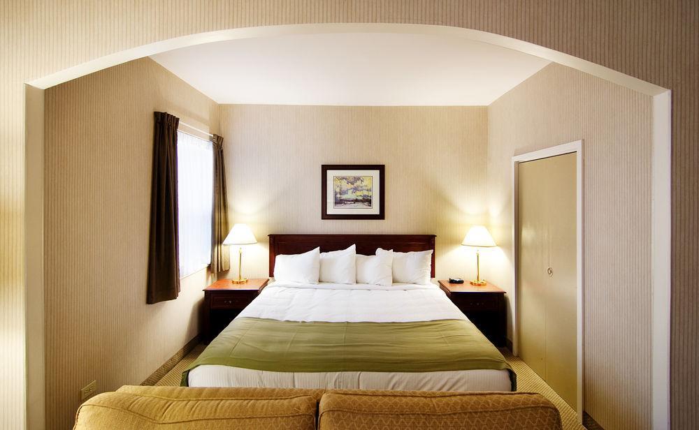 Ramada By Wyndham St. John'S Hotell Eksteriør bilde